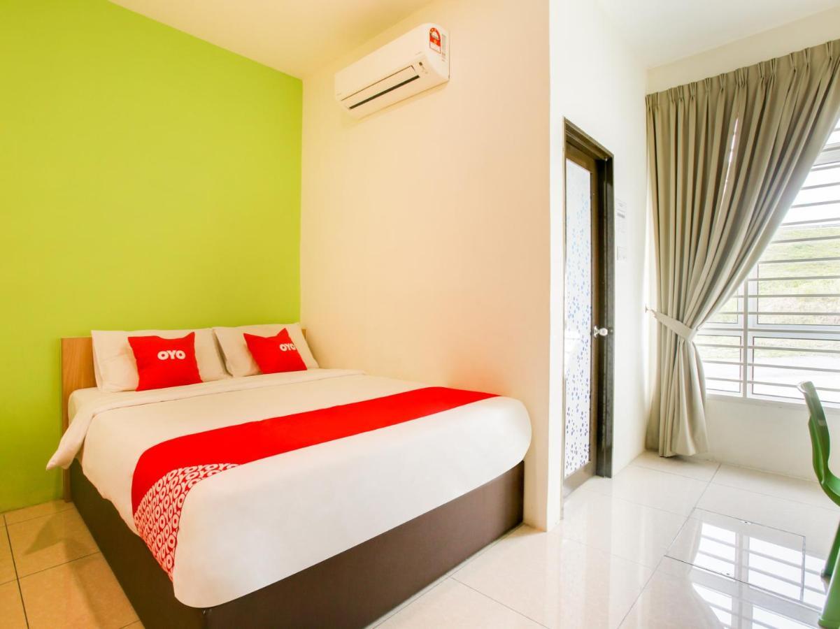 Oyo 89677 Sunflower Hotel Seremban Exterior foto